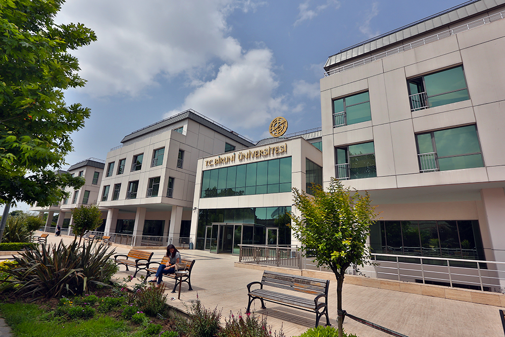Faculty of Pharmacy (English)