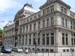 Lesen Komunikasi 360°