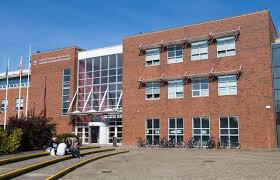 Игровое искусство и дизайн (с отличием)